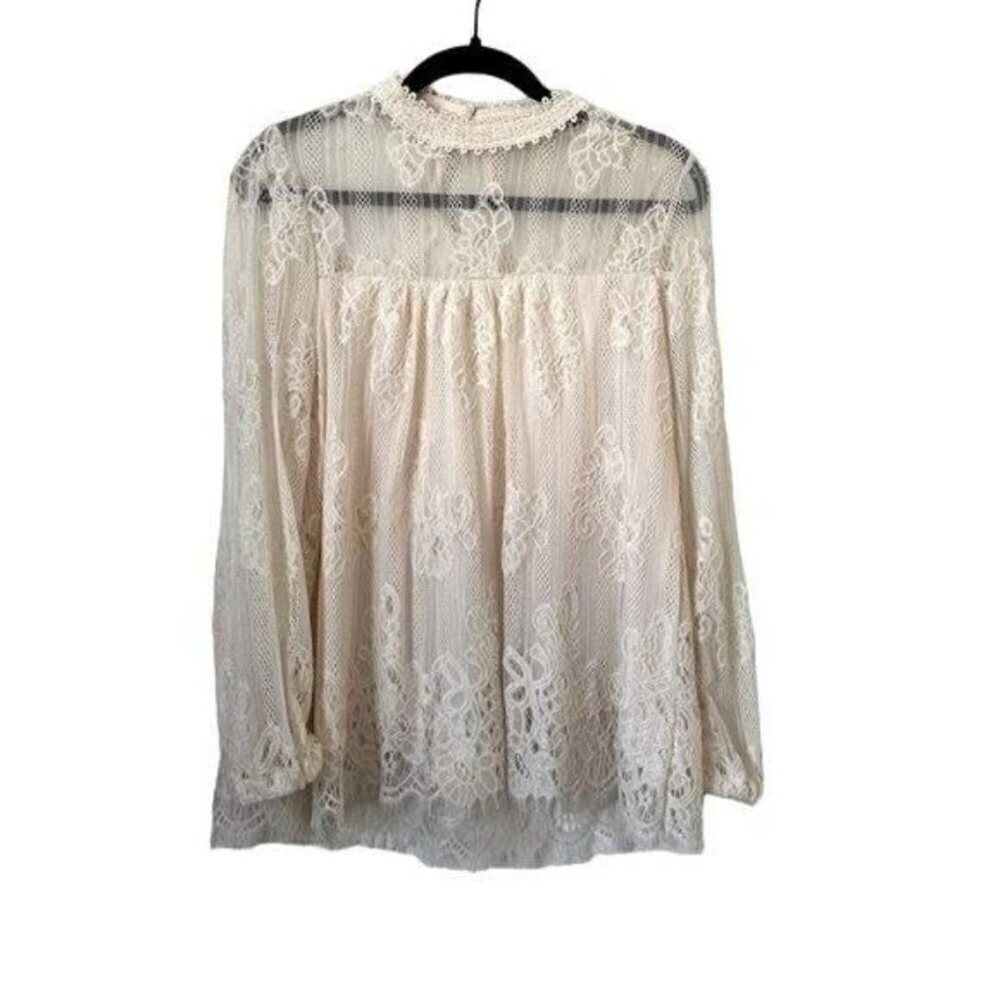 Altar'd State Bella Donna Cream Colored‎ Lace Long Sleeve Top Small
